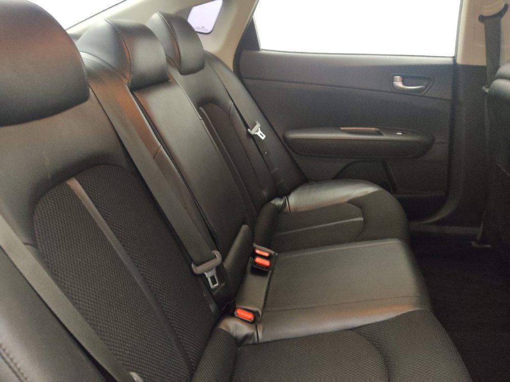 Used 2019 Kia Optima S FWD image 19