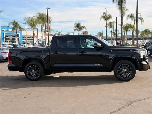 Used 2023 Toyota Tundra Platinum w/ Advanced Package image 4