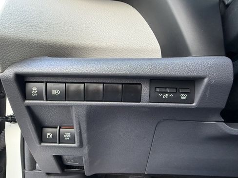 Used 2024 Toyota Sienna LE image 26