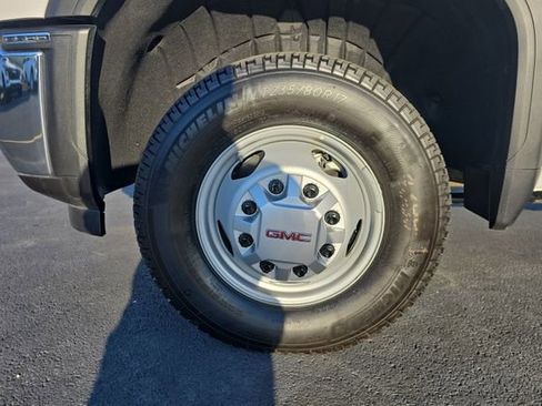 New 2026 GMC Sierra 3500 Pro w/ Convenience Package AWD/4WD image 28
