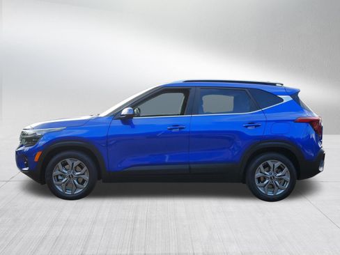 Used 2024 Kia Seltos S AWD/4WD image 4
