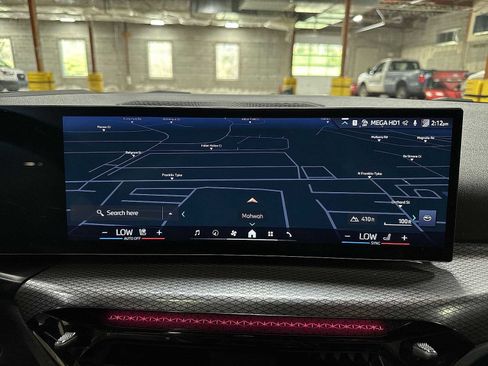 Used 2025 BMW 430i xDrive Coupe w/ M Sport Package image 20