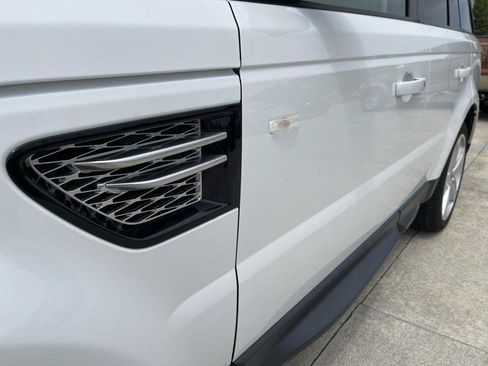 Used 2013 Land Rover Range Rover Sport HSE LUX AWD/4WD image 70