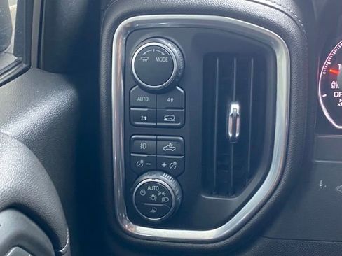Used 2021 Chevrolet Silverado 1500 RST w/ Convenience Package II AWD/4WD image 20