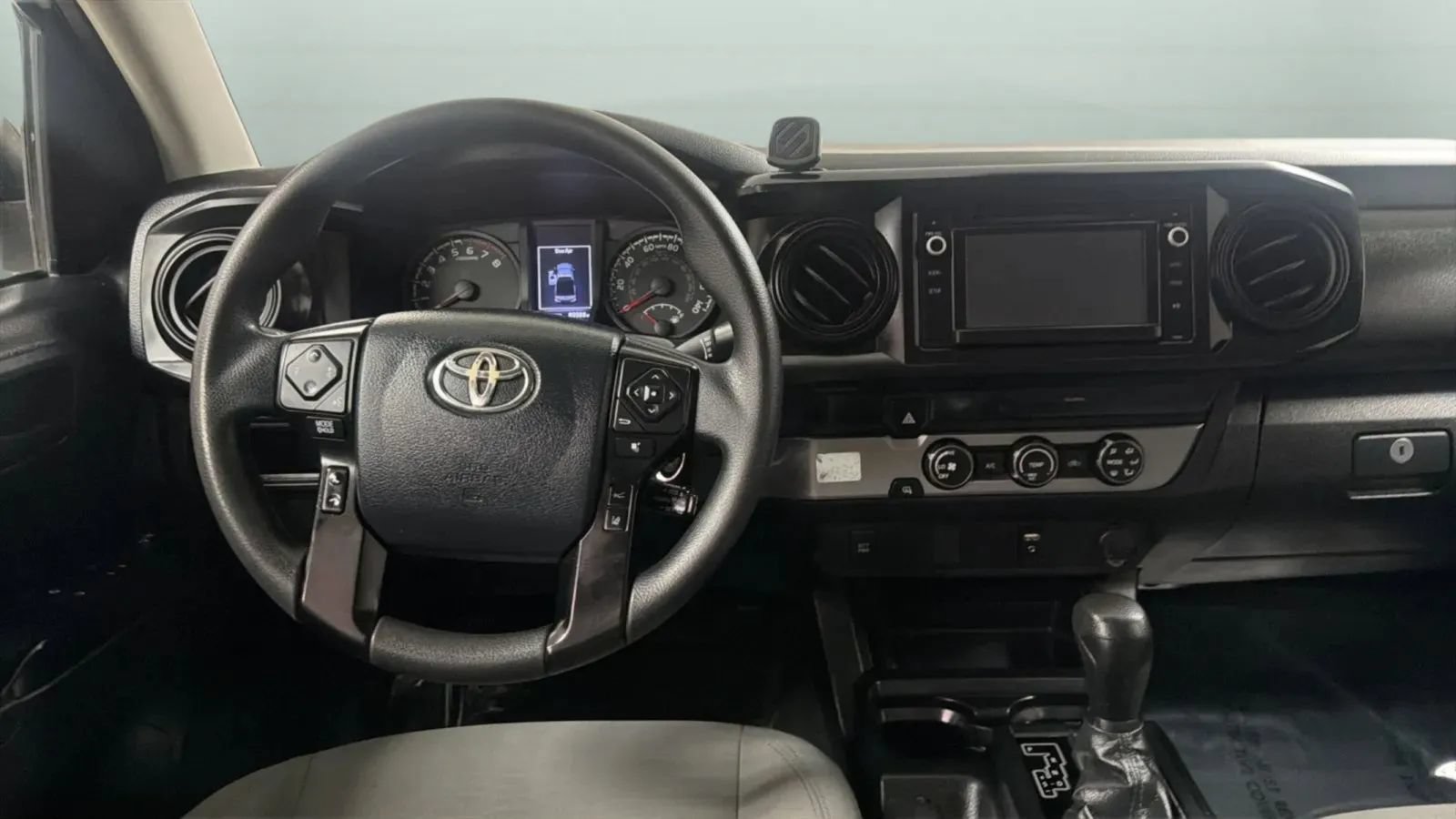 Used 2019 Toyota Tacoma SR RWD image 10