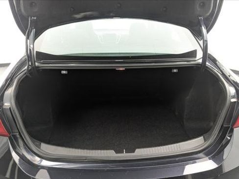 Used 2023 Chevrolet Malibu LT FWD image 17
