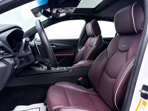 Used 2023 Cadillac CT4 V w/ Navigation Package image 21