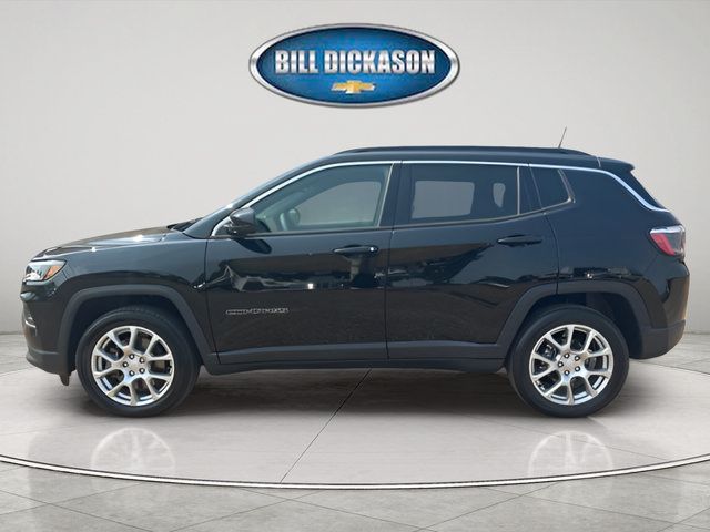 Used 2023 Jeep Compass Latitude AWD/4WD image 4