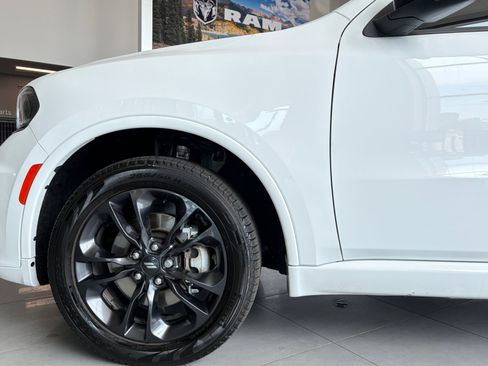 Used 2023 Dodge Durango GT AWD/4WD image 10