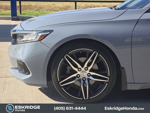 Used 2022 Honda Accord Touring image 8