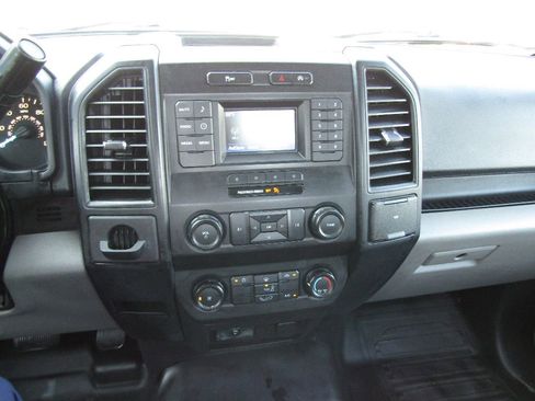 Used 2018 Ford F150 XL image 12