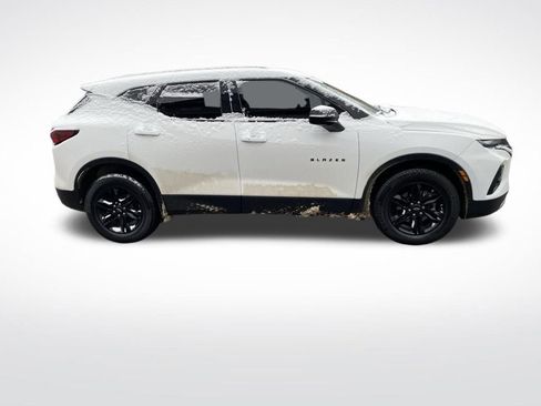 Used 2022 Chevrolet Blazer LT w/ Midnight/Sport Edition image 4