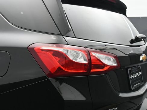 Used 2020 Chevrolet Equinox LT FWD image 42