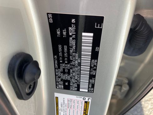 Used 2020 Lexus RX 350L Luxury w/ Accessory Package image 11