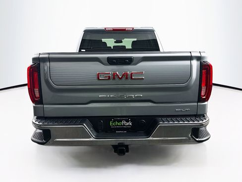 Used 2025 GMC Sierra 1500 SLT image 7