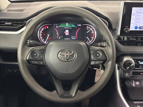 Used 2024 Toyota RAV4 LE AWD/4WD image 23