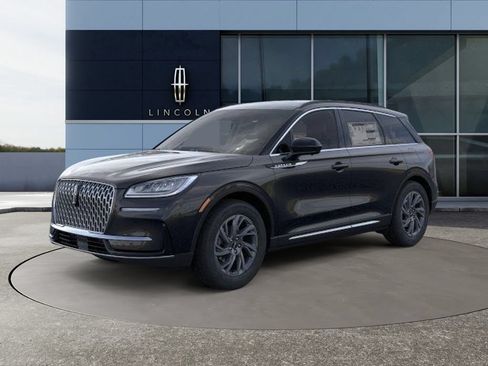 Used 2025 Lincoln Corsair FWD w/ Equipment Group 101A image 1