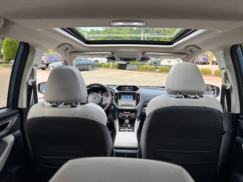 Used 2024 Subaru Forester Premium AWD/4WD image 16