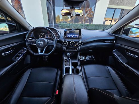 Used 2023 Nissan Sentra SR w/ SR Premium Package image 22