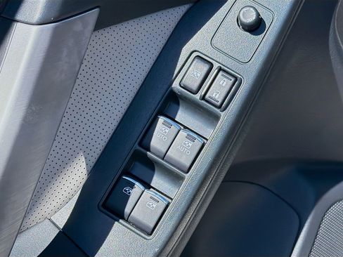 Used 2017 Subaru Forester 2.5i Limited w/ Popular Package #1 image 23