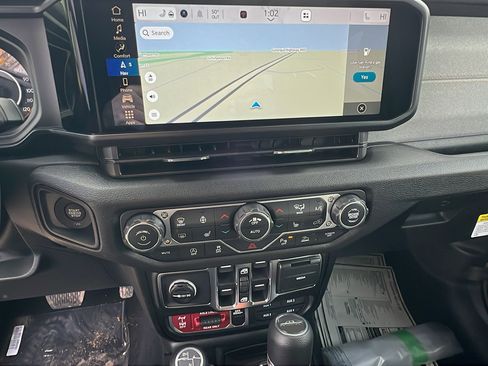 New 2026 Jeep Gladiator Willys image 27