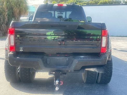 Used 2021 Ford F350 Lariat w/ Lariat Ultimate Package image 4