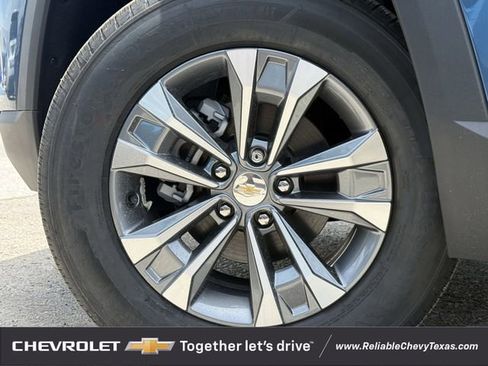 New 2026 Chevrolet Equinox LT w/ Safety and Technology Package FWD image 10