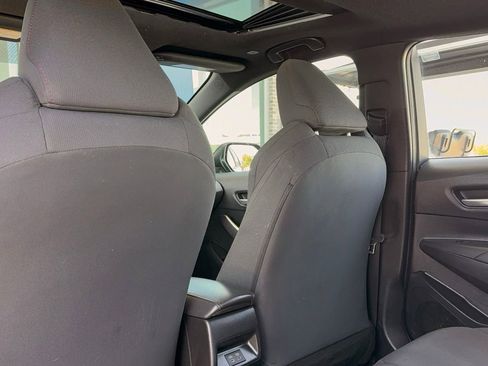 Used 2023 Toyota Corolla SE w/ SE Premium Package FWD image 21