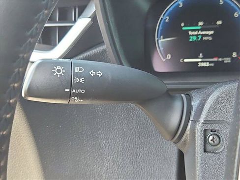 Certified 2026 Toyota Corolla SE w/ SE Package FWD image 15
