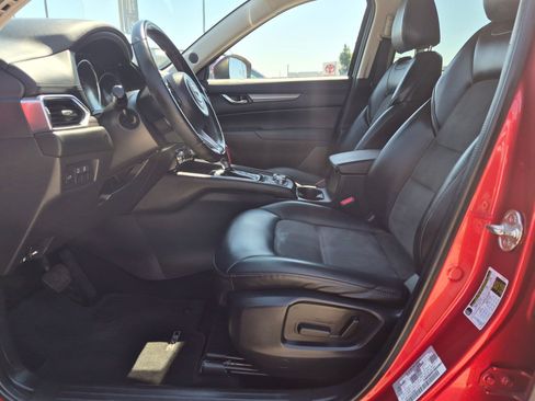 Used 2018 MAZDA CX-5 Touring w/ Preferred Equipment Package FWD image 16