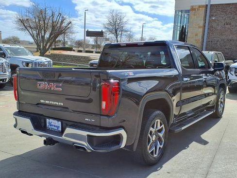 Certified 2023 GMC Sierra 1500 SLT image 3
