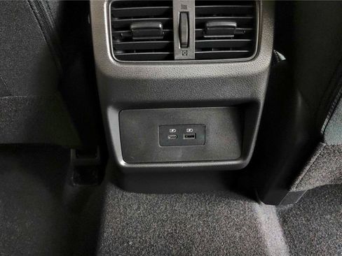 Certified 2023 Nissan Rogue SV image 27