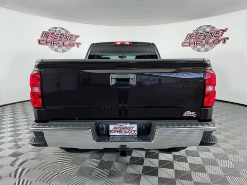 Used 2018 Chevrolet Silverado 1500 LT w/ All Star Edition image 6
