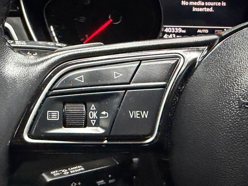 Used 2023 Audi A4 2.0T Premium w/ Convenience Package AWD/4WD image 30