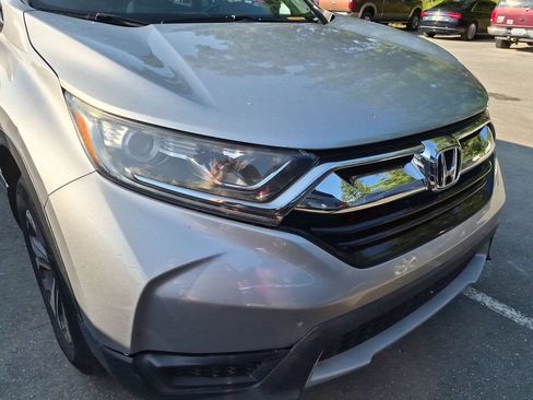 Used 2018 Honda CR-V LX image 14