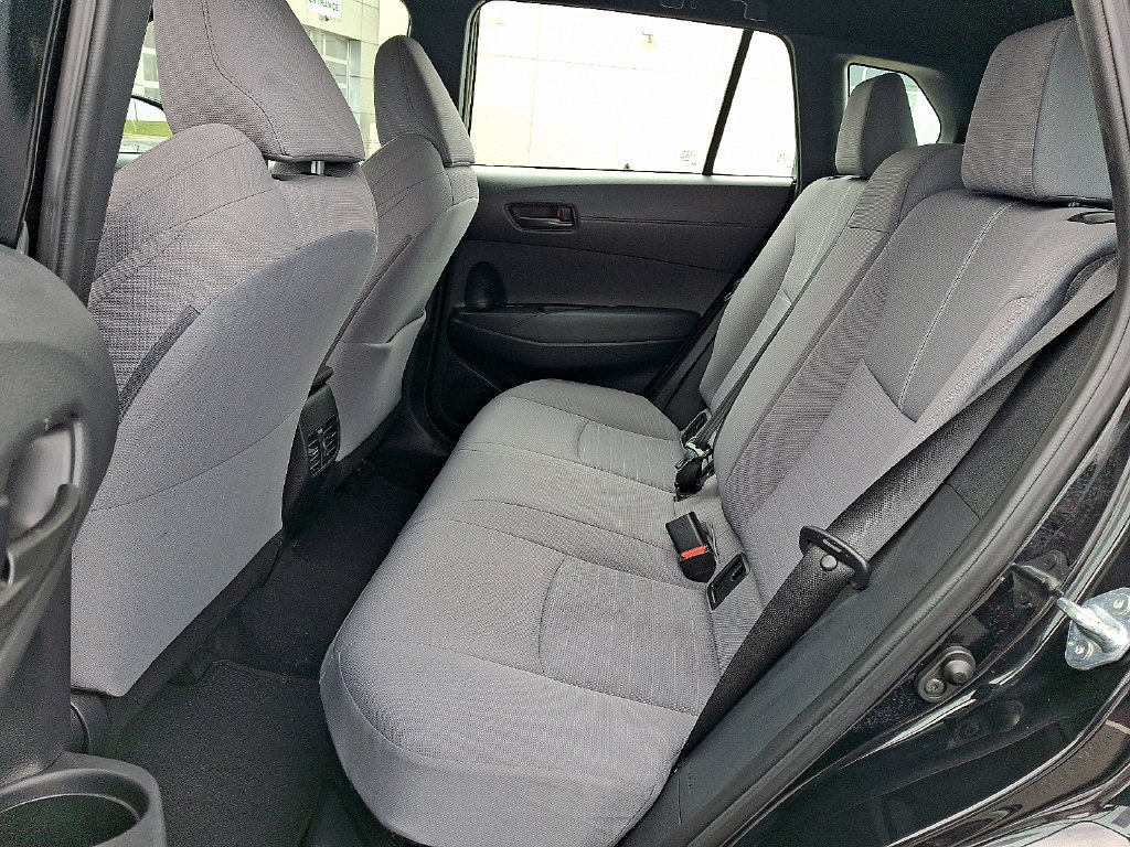 Used 2024 Toyota Corolla Cross AWD Hybrid image 11