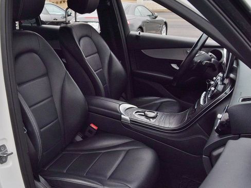 Used 2019 Mercedes-Benz GLC 300 4MATIC image 20