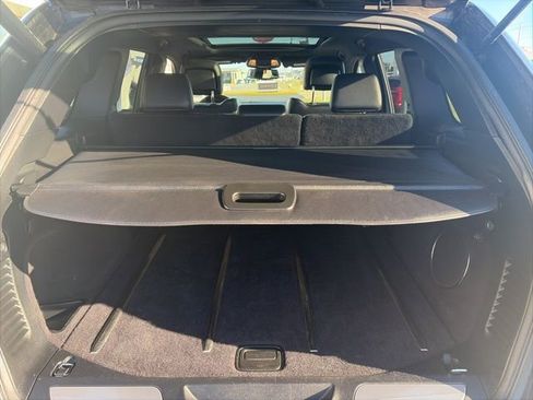 Used 2015 Jeep Grand Cherokee Overland image 21