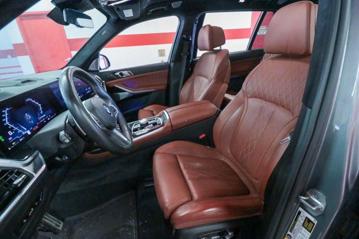 Used 2024 BMW X7 M60i w/ Executive Package AWD/4WD image 12