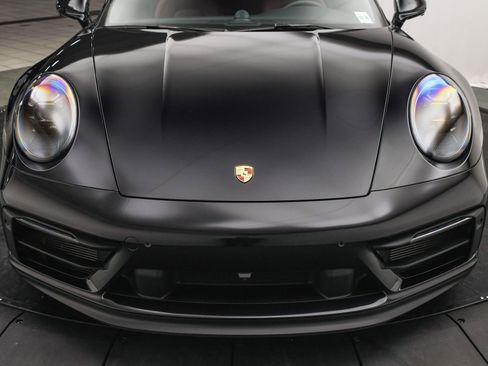 Used 2024 Porsche 911 Carrera S image 25