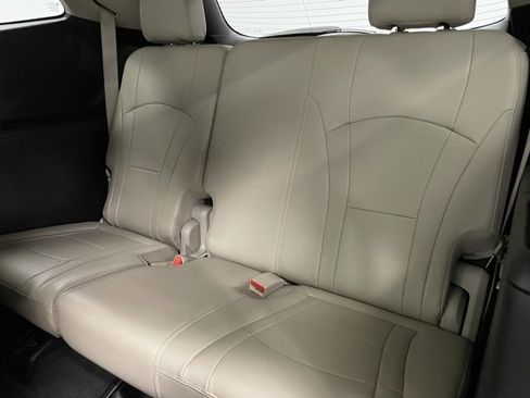 Used 2018 Buick Enclave Premium w/ Experience Buick Package image 24