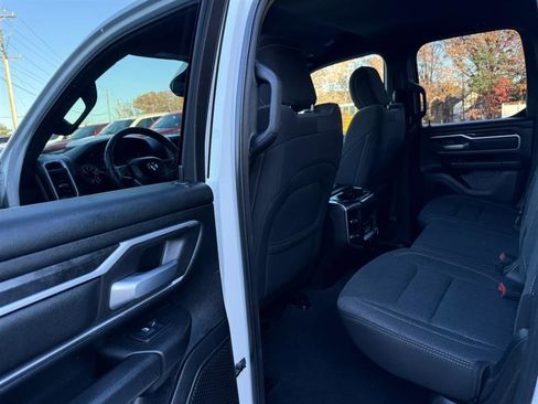 Used 2019 RAM 1500 Big Horn image 22