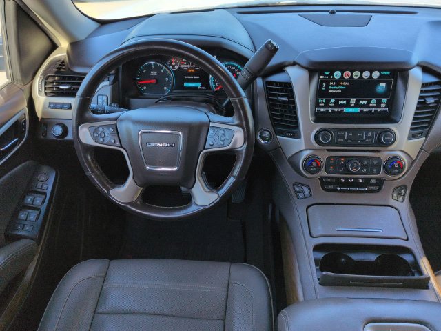 Used 2020 GMC Yukon Denali w/ Open Road Package RWD image 15