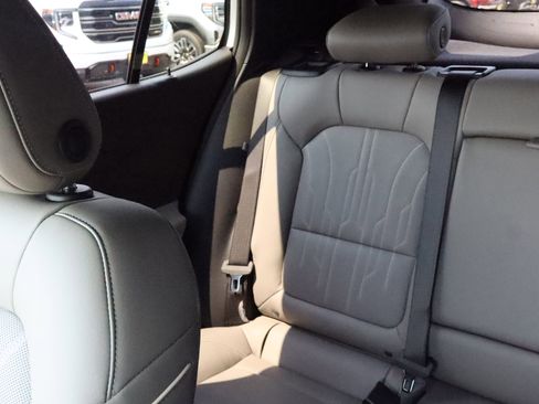 New 2025 Buick Envista Avenir image 13