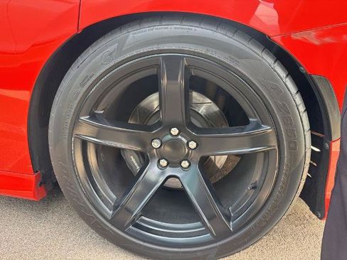 Used 2018 Dodge Charger SRT Hellcat w/ Harman/Kardon Audio Group image 15