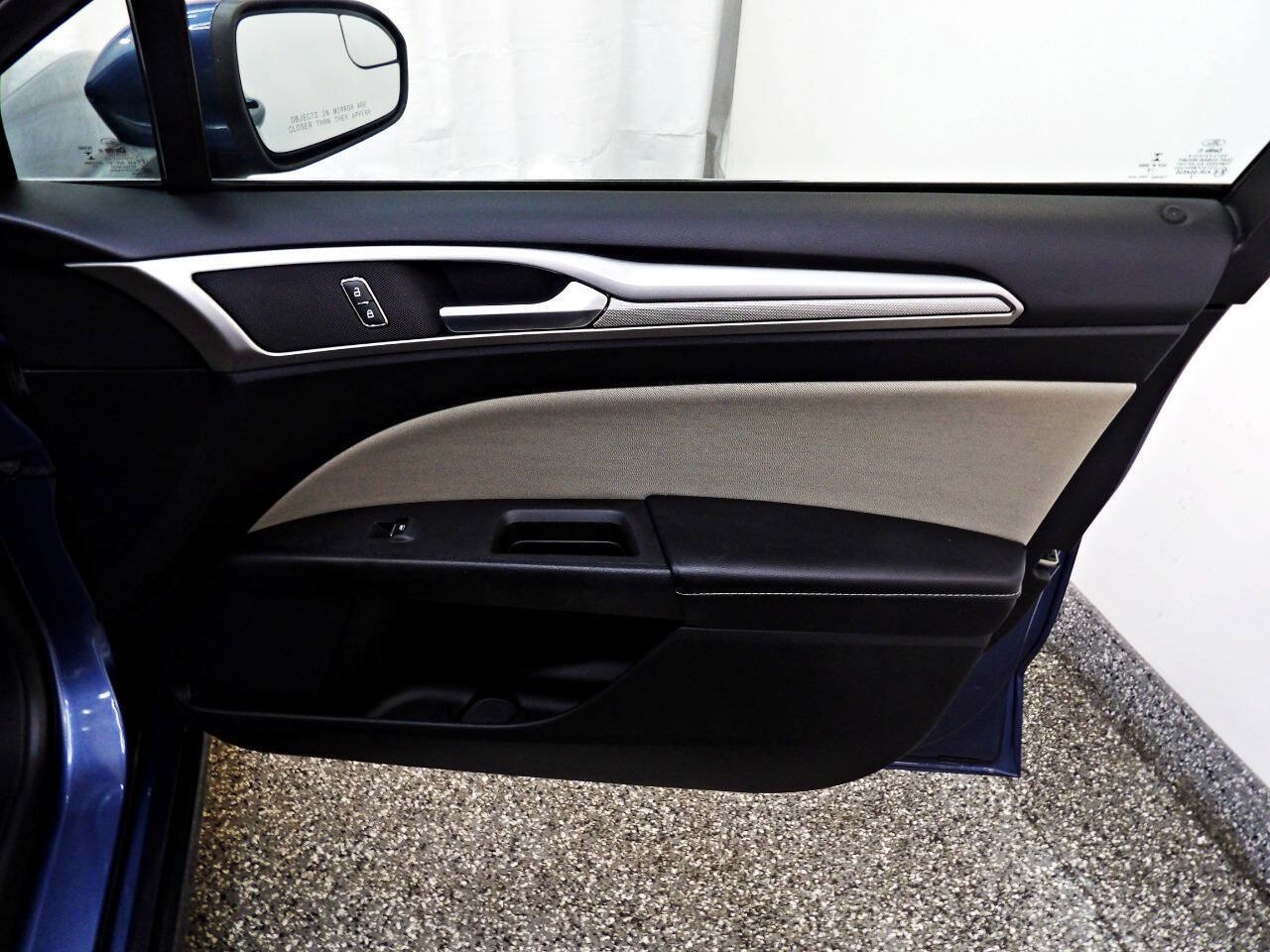 Used 2018 Ford Fusion S FWD image 11