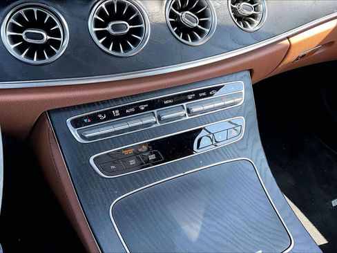 Used 2023 Mercedes-Benz E 450 Coupe image 34