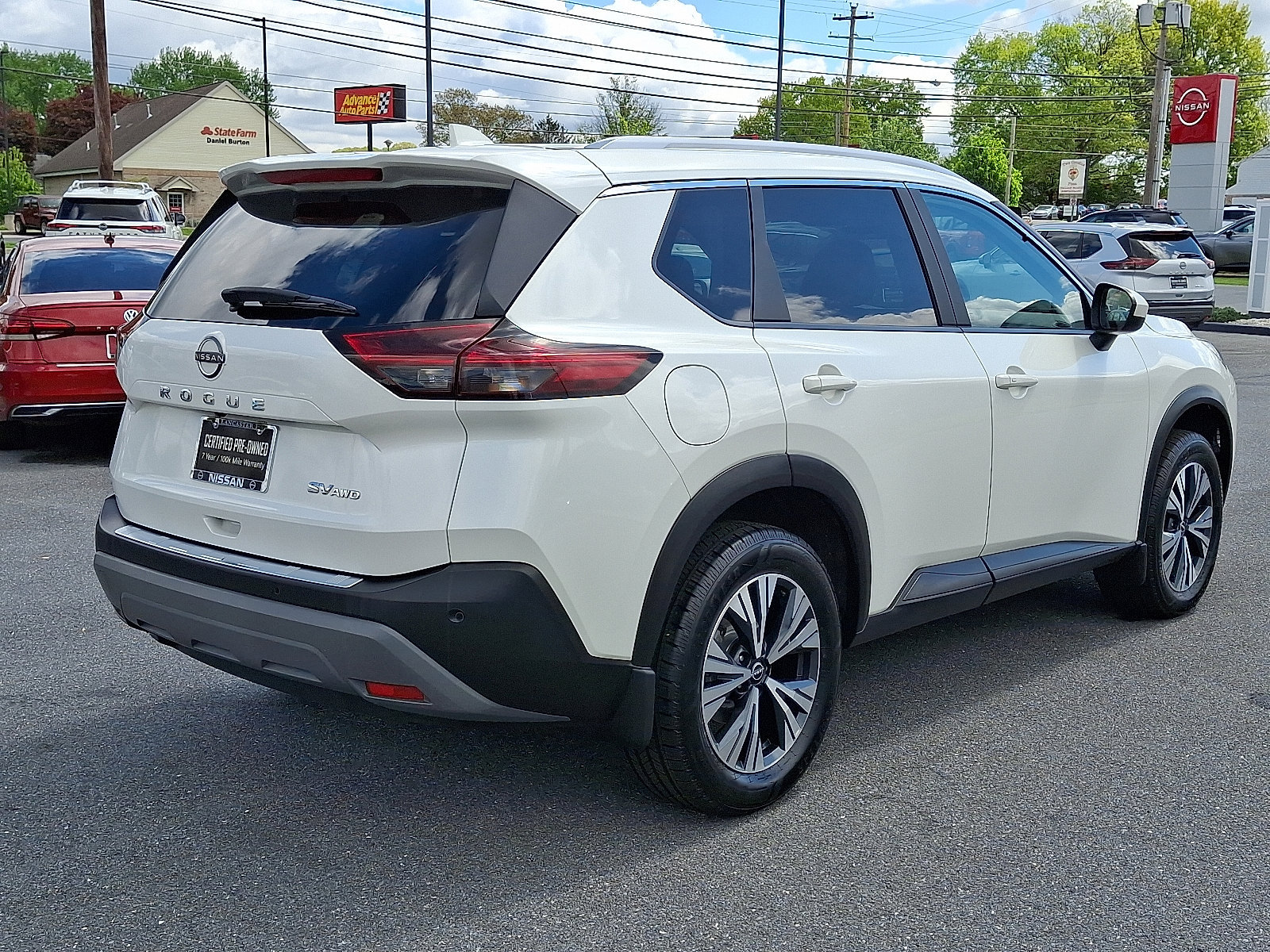 Certified 2023 Nissan Rogue SV w/ SV Premium B Package AWD/4WD image 7