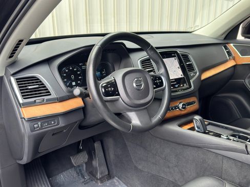 Used 2021 Volvo XC90 T8 Inscription Expression w/ Protection Package Premier AWD/4WD image 13