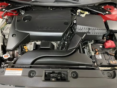 Used 2016 Nissan Altima 2.5 SL w/ 2.5 Technology Package FWD image 15